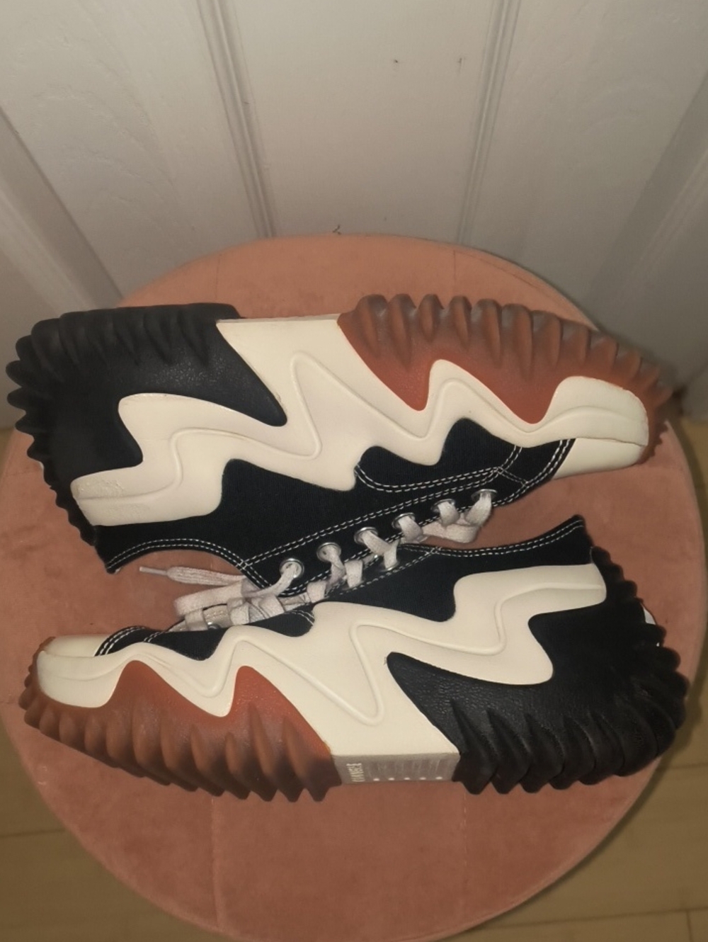 Converse Run Star Motion Low Top Chunky Platform Sneaker Size 7 - Picture 4 of 9